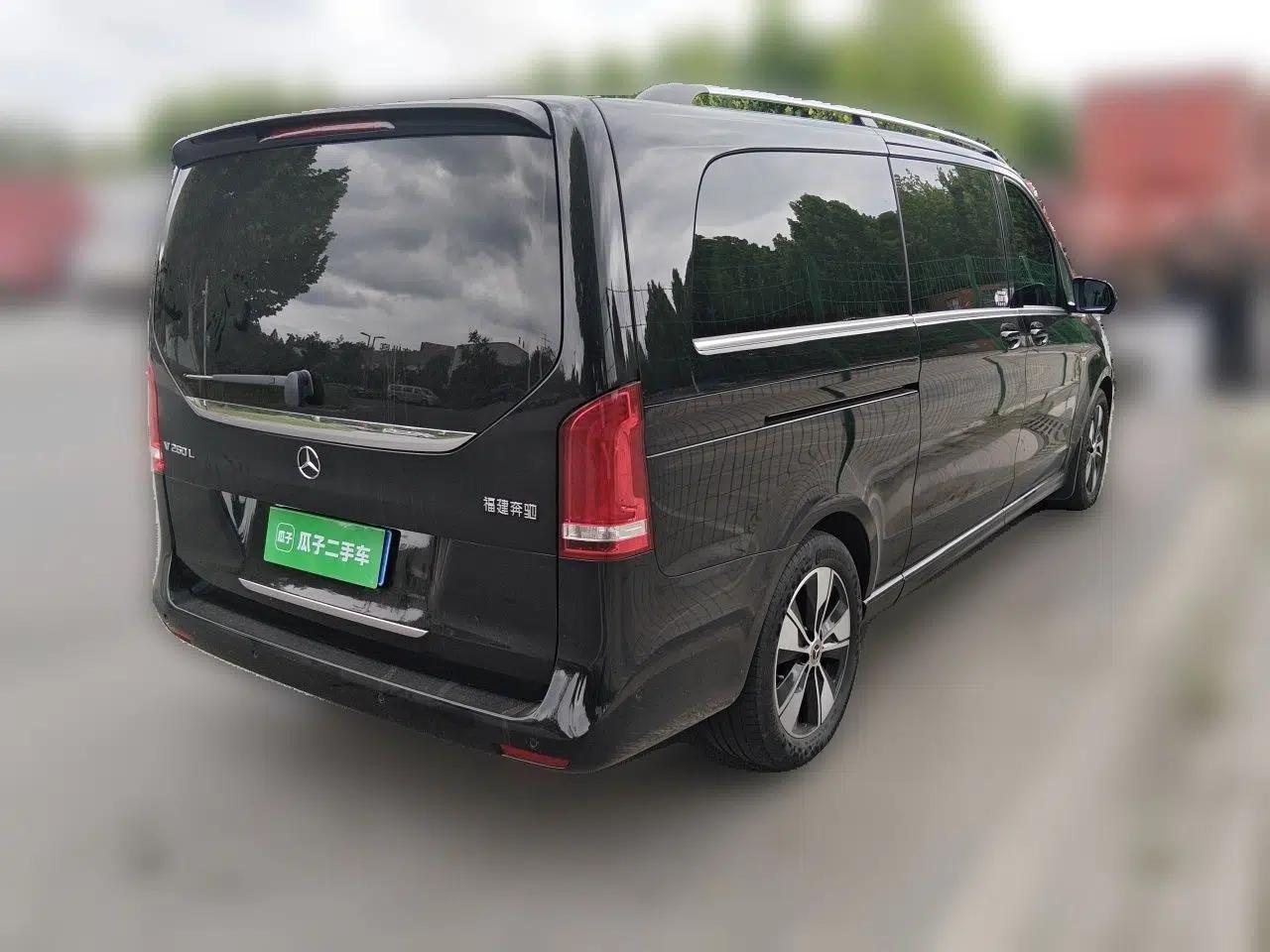 Mercedes-Benz V-Class 2021 V 260 L Long Wheelbase Prestige Edition — миниатюра 6