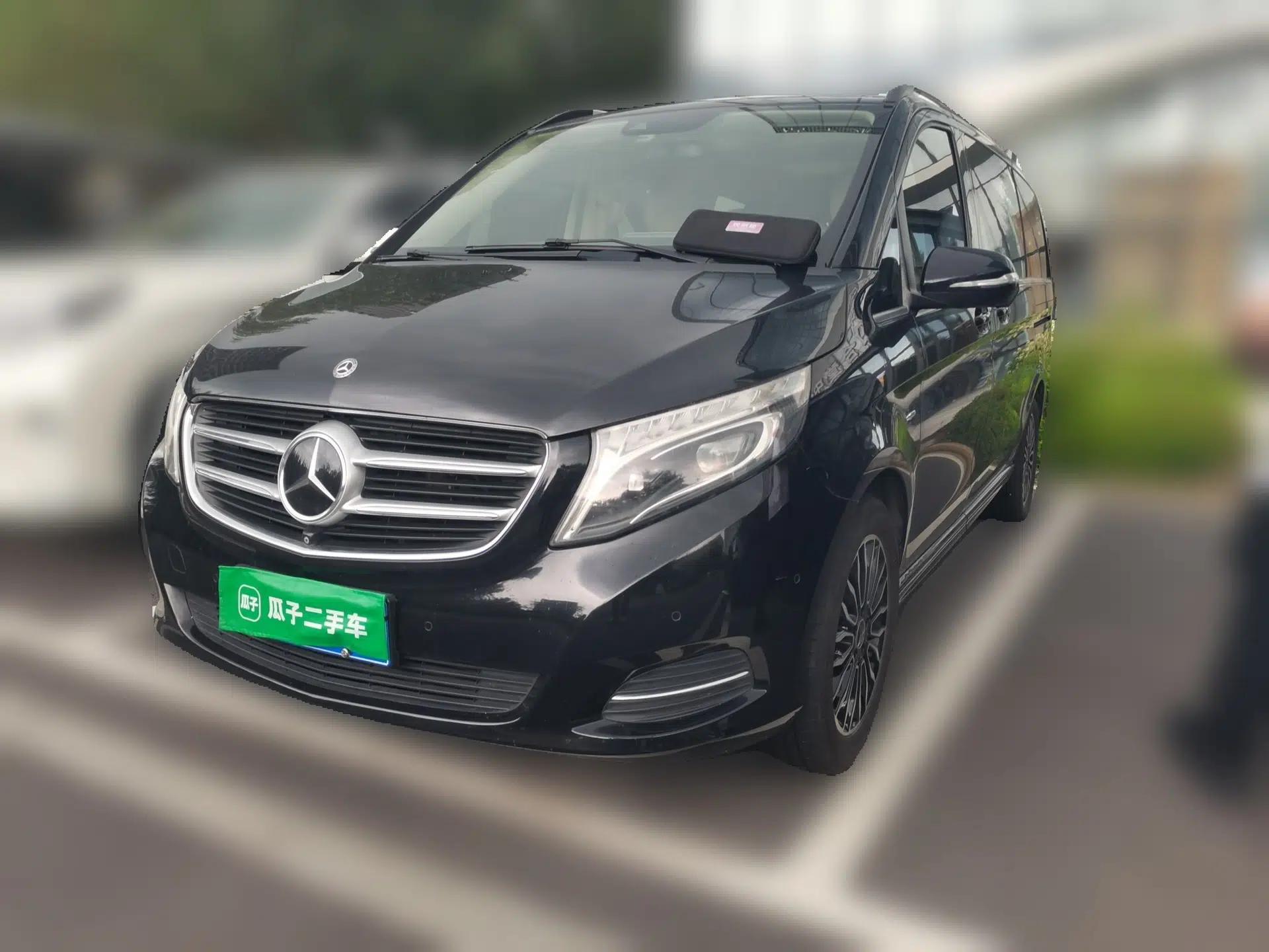 Mercedes-Benz V-Class 2017 V 260 Prestige Edition — миниатюра 1