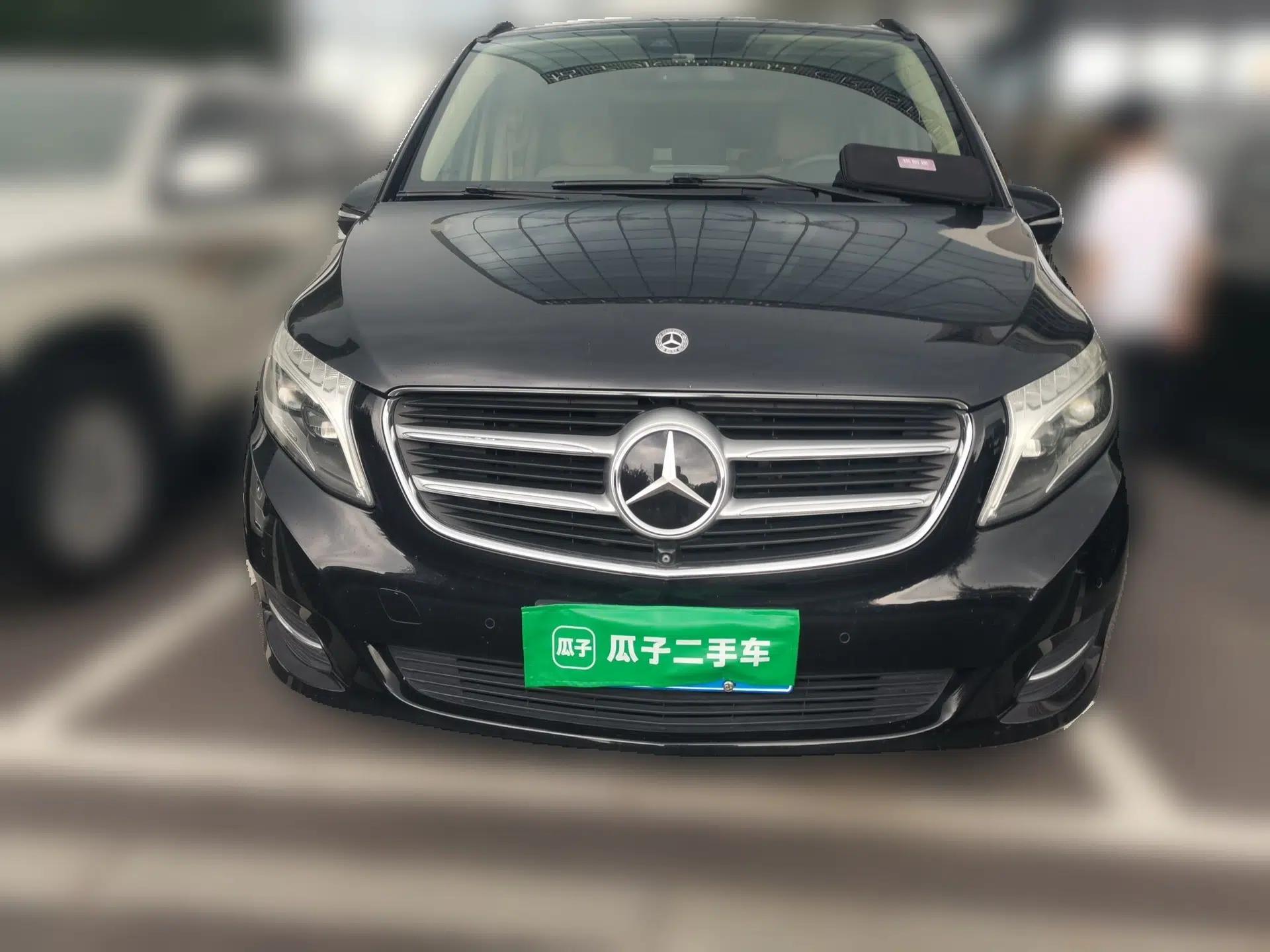 Mercedes-Benz V-Class 2017 V 260 Prestige Edition — миниатюра 2