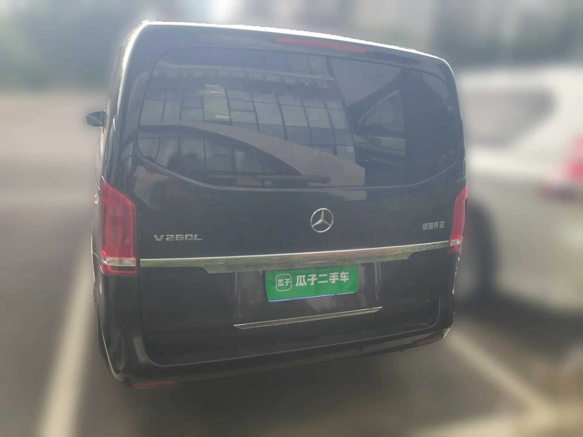 Mercedes-Benz V-Class 2017 V 260 Prestige Edition — миниатюра 5
