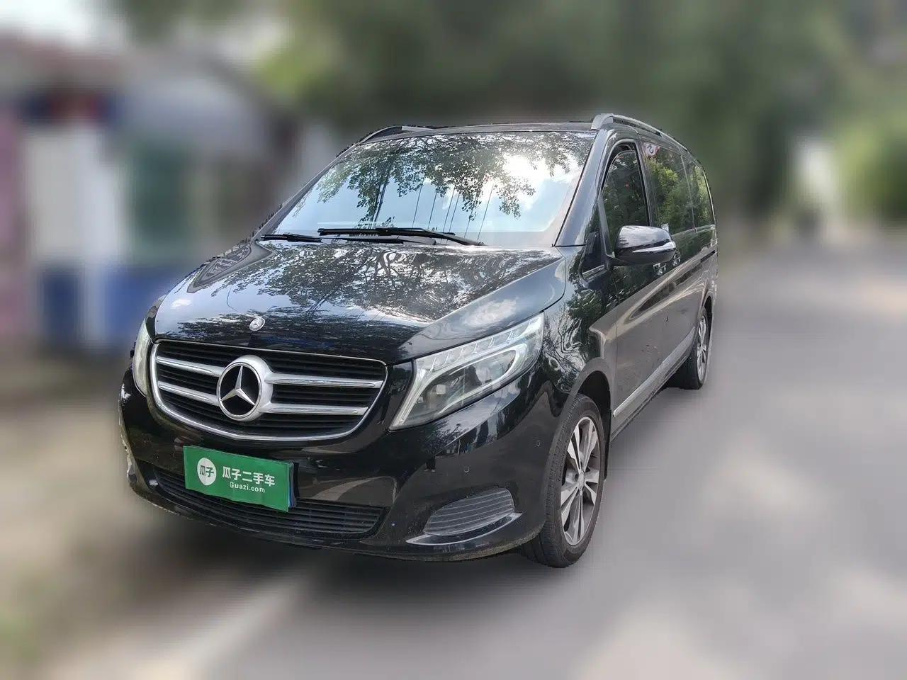 Mercedes-Benz V-Class 2016 V 260 Avantgarde Edition — миниатюра 1