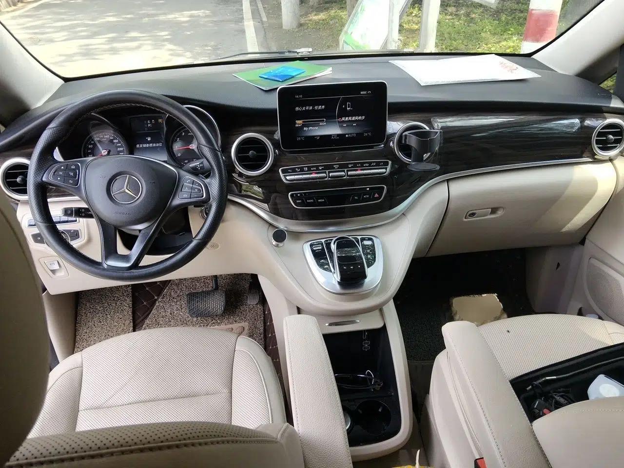 Mercedes-Benz V-Class 2016 V 260 Avantgarde Edition — миниатюра 13