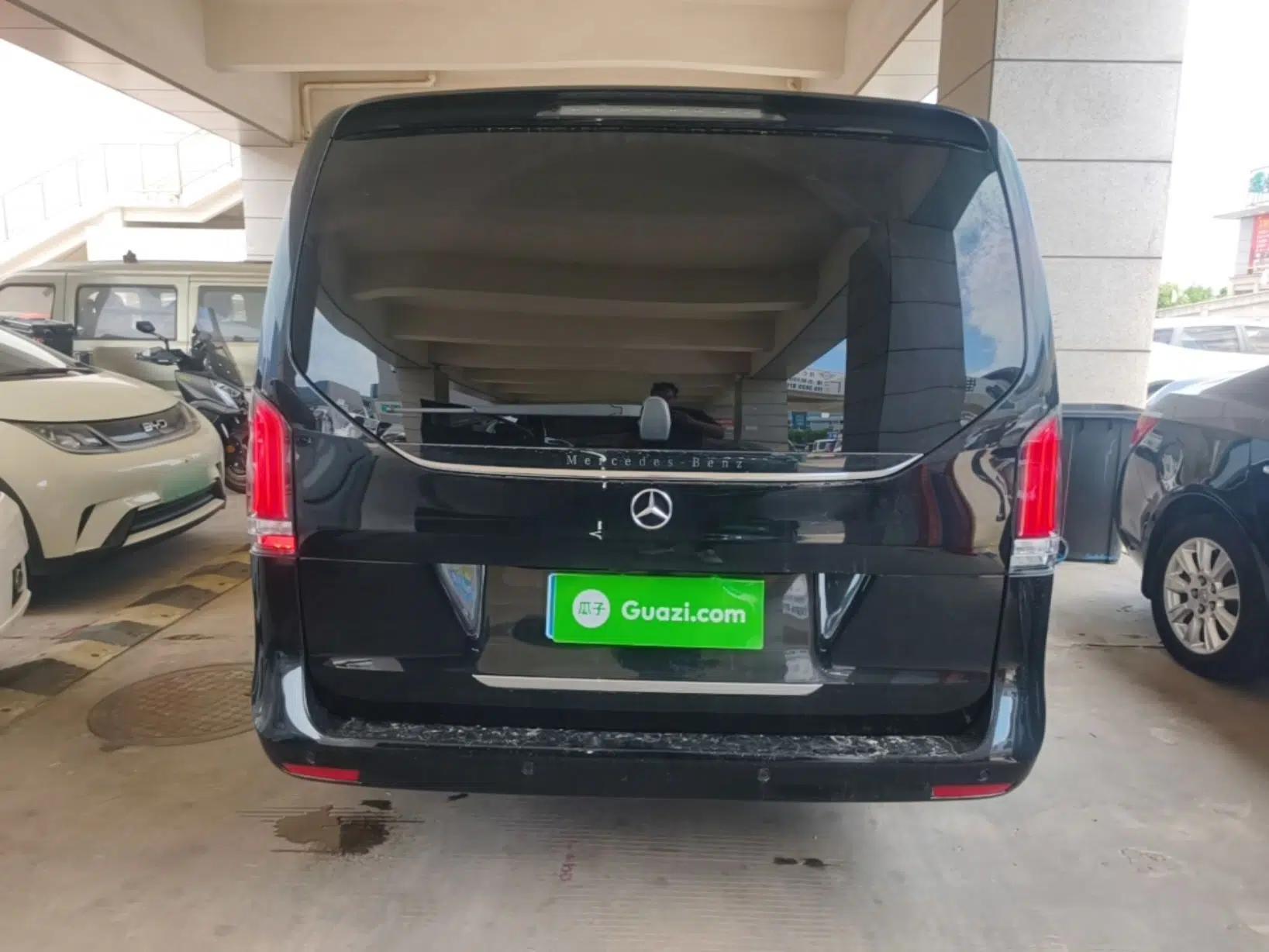 Mercedes-Benz V-Class 2024 V 300 L Long Wheelbase Luxury Edition — миниатюра 5