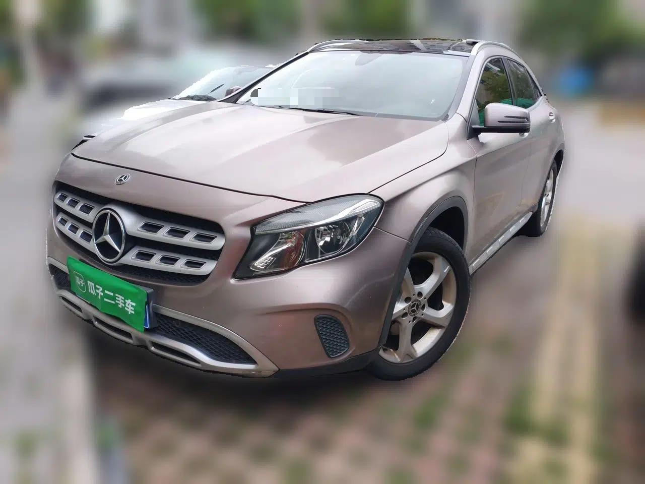 Mercedes-Benz GLA 2018 GLA 200 Sport Edition — миниатюра 1