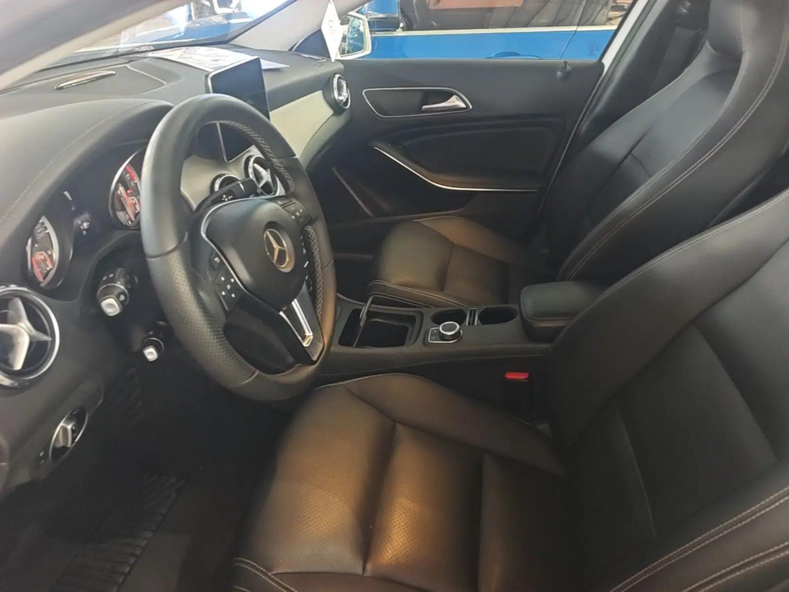 Mercedes-Benz GLA 2016 GLA 220 4MATIC Fashion Edition — миниатюра 22