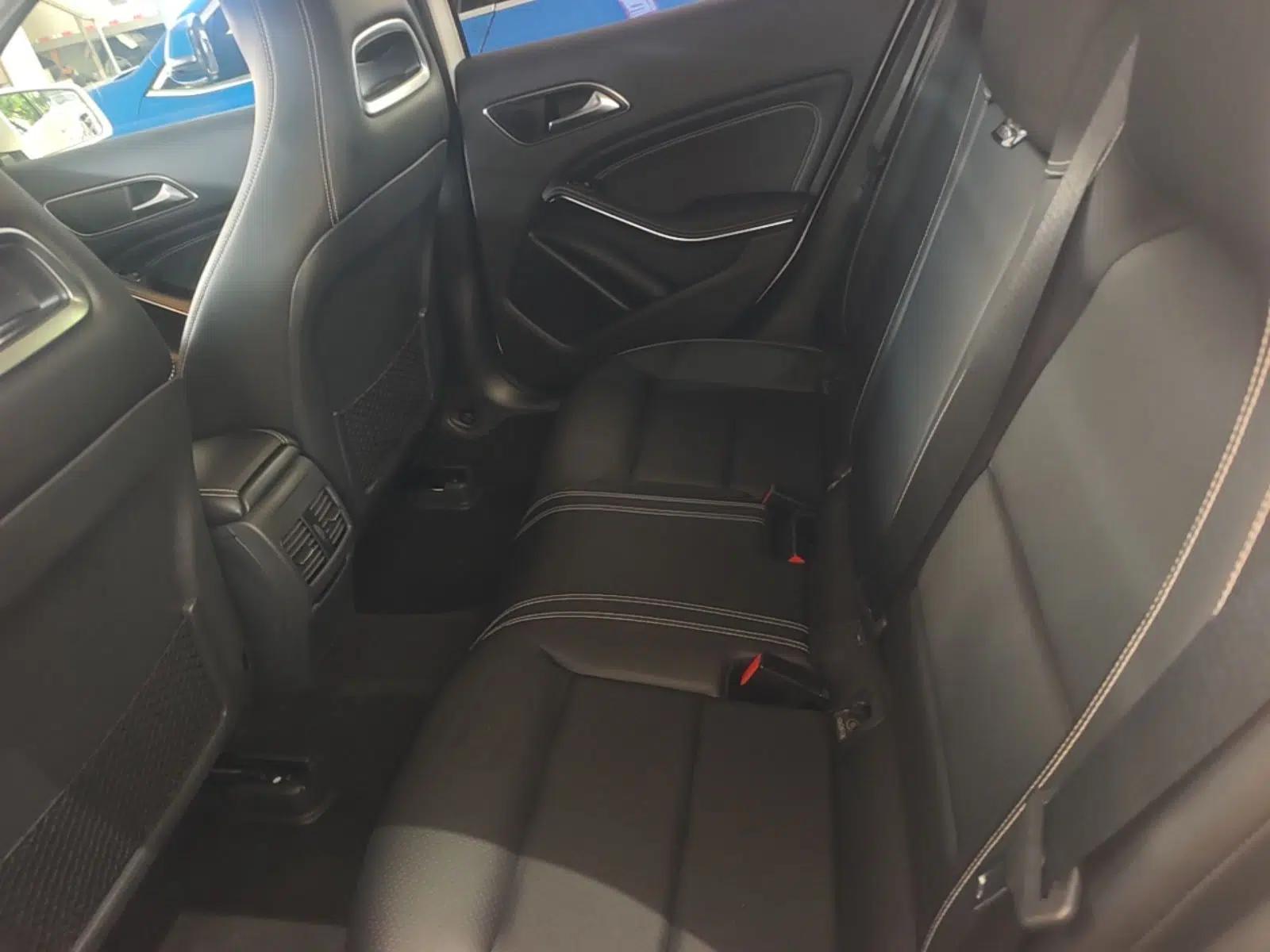 Mercedes-Benz GLA 2016 GLA 220 4MATIC Fashion Edition — миниатюра 25