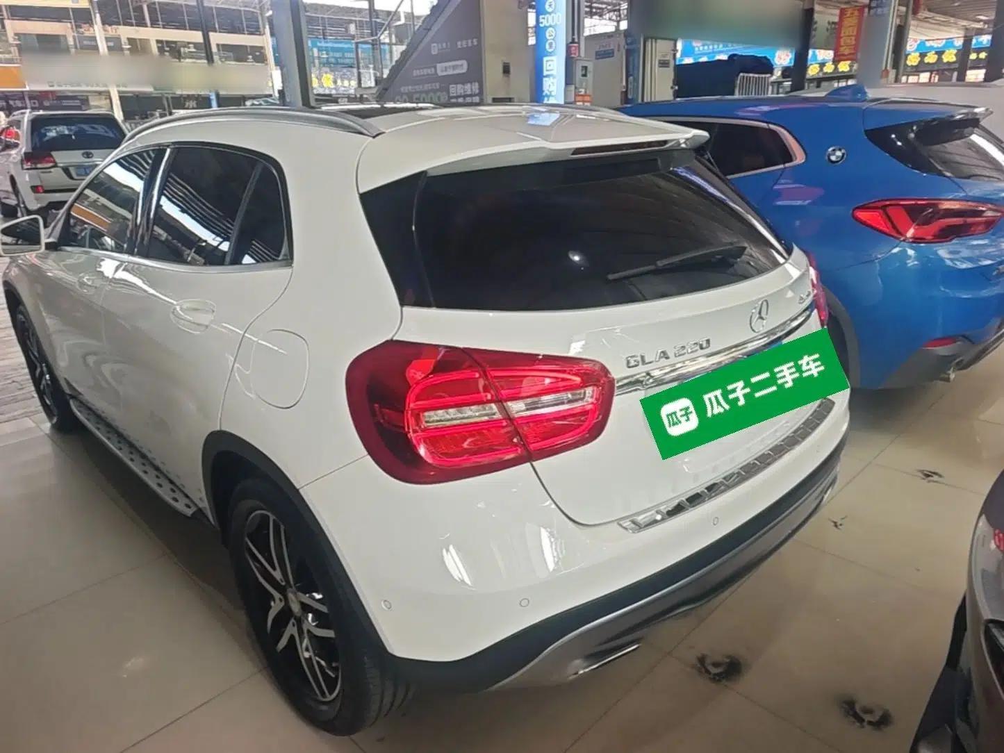 Mercedes-Benz GLA 2016 GLA 220 4MATIC Fashion Edition — миниатюра 4