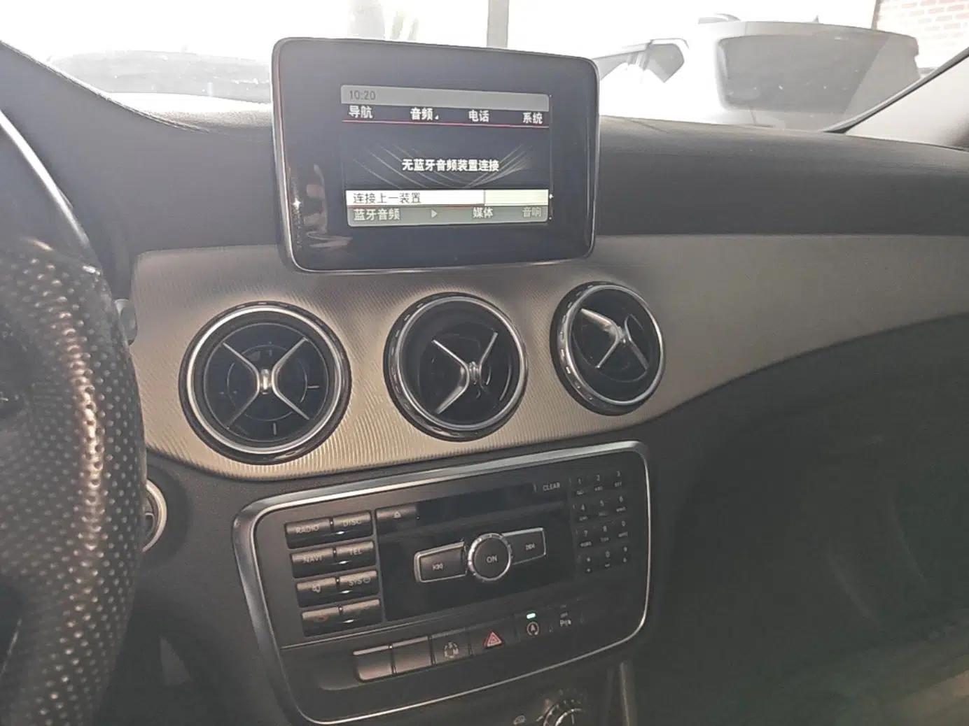 Mercedes-Benz GLA 2015 GLA 200 Fashion Model — миниатюра 15