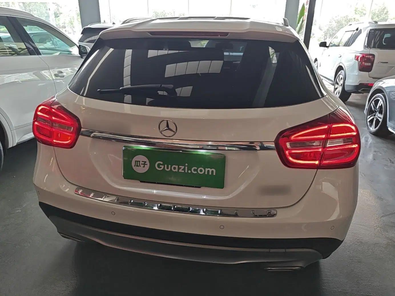 Mercedes-Benz GLA 2015 GLA 200 Fashion Model — миниатюра 5