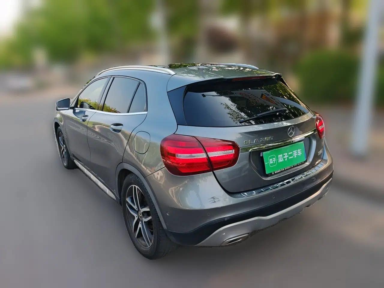 Mercedes-Benz GLA 2017 GLA 200 Fashion Model — миниатюра 4