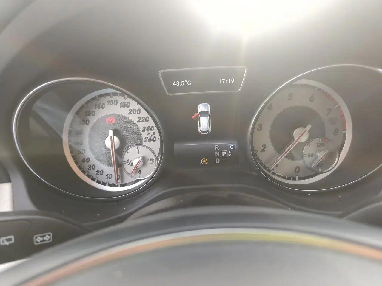 Mercedes-Benz GLA 2016 GLA 200 Sport Edition — миниатюра 11