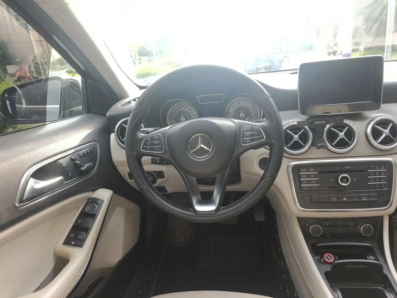 Mercedes-Benz GLA 2016 GLA 200 Sport Edition — миниатюра 10