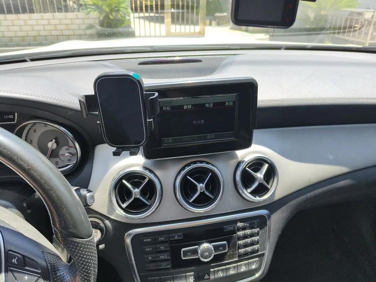Mercedes-Benz GLA 2015 GLA 220 4MATIC Fashion Model — миниатюра 13