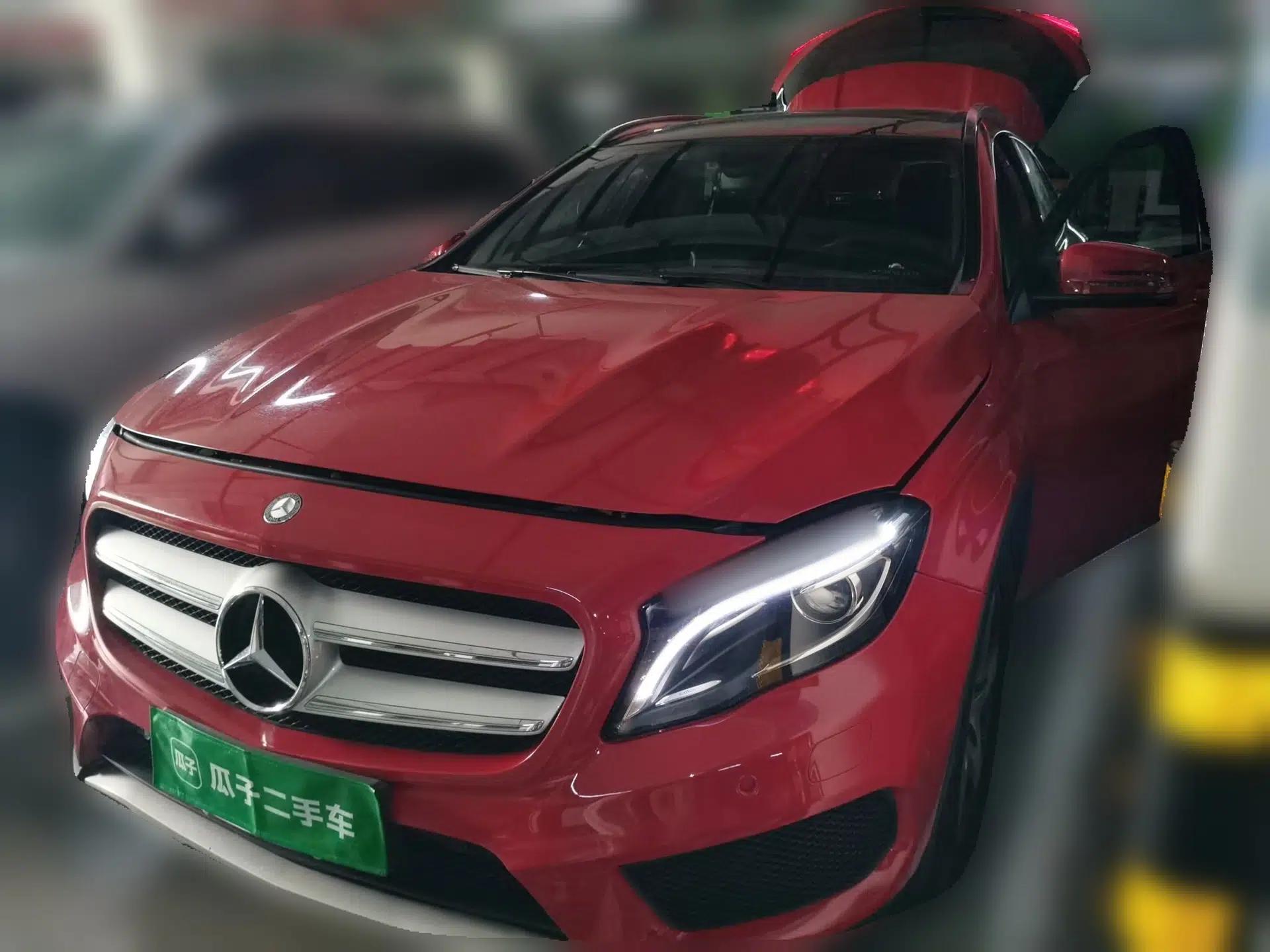 Mercedes-Benz GLA 2015 GLA 260 4MATIC — миниатюра 1