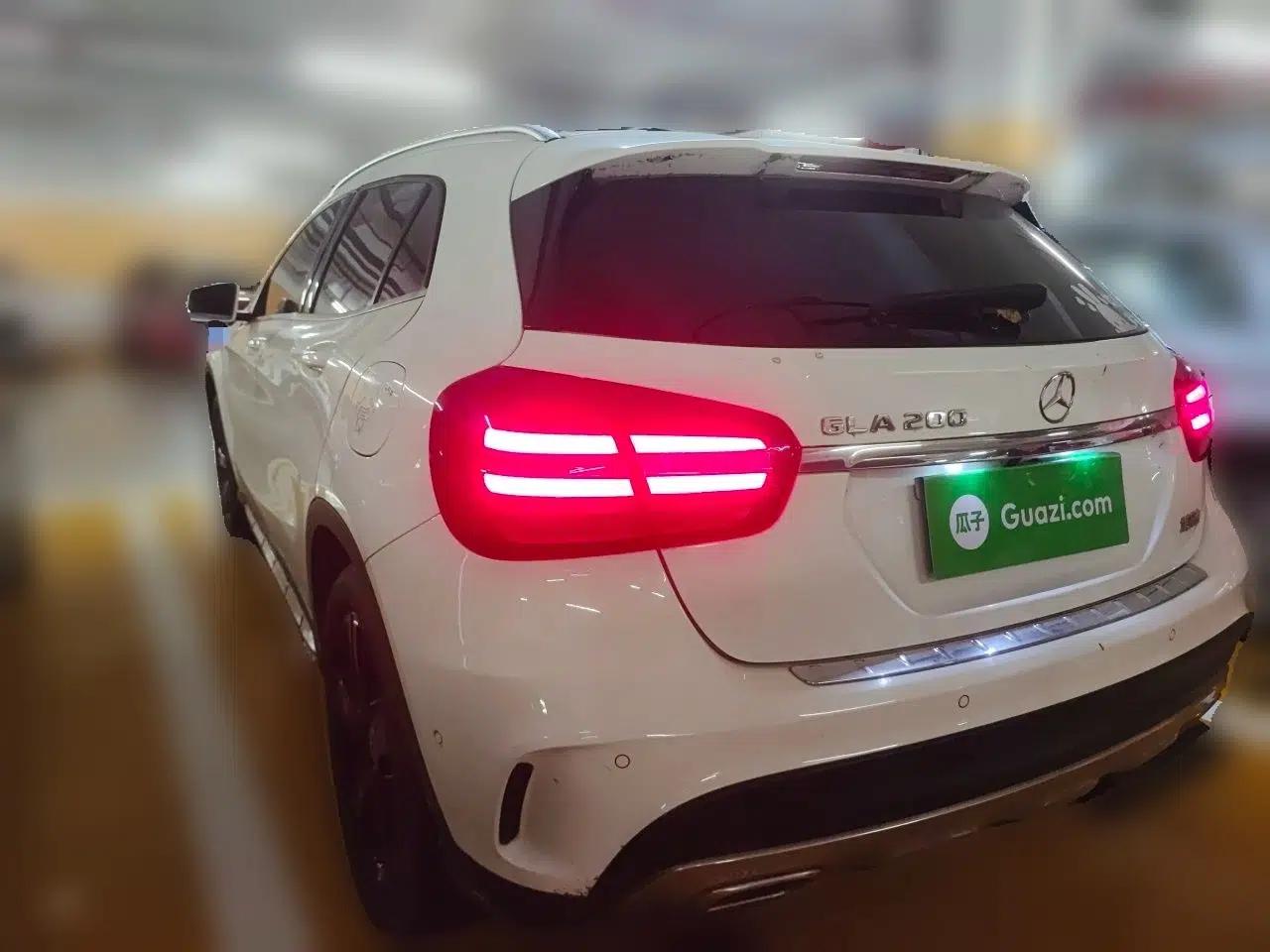 Mercedes-Benz GLA 2019 GLA 200 Fashion Model — миниатюра 4
