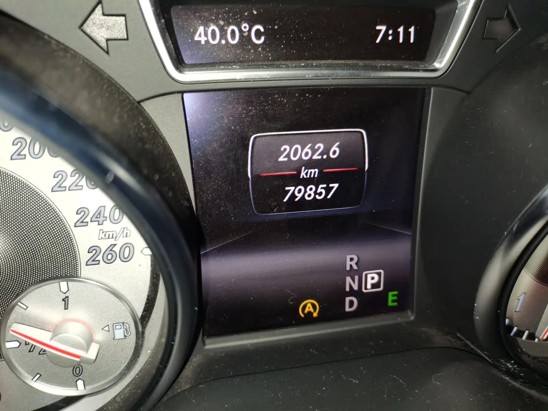 Mercedes-Benz GLA 2015 GLA 200 Fashion Model — миниатюра 12