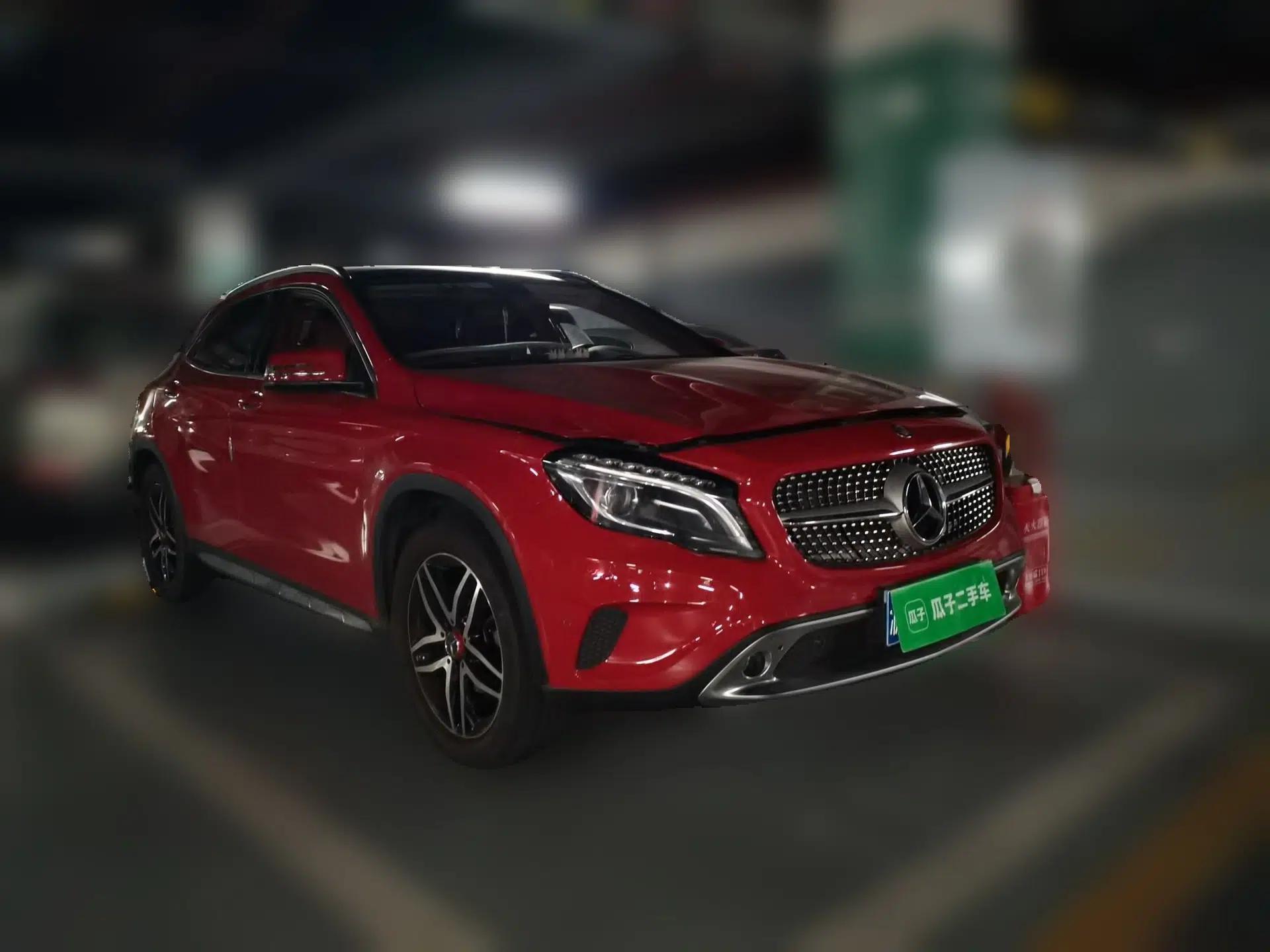 Mercedes-Benz GLA 2015 GLA 200 Fashion Model — миниатюра 3