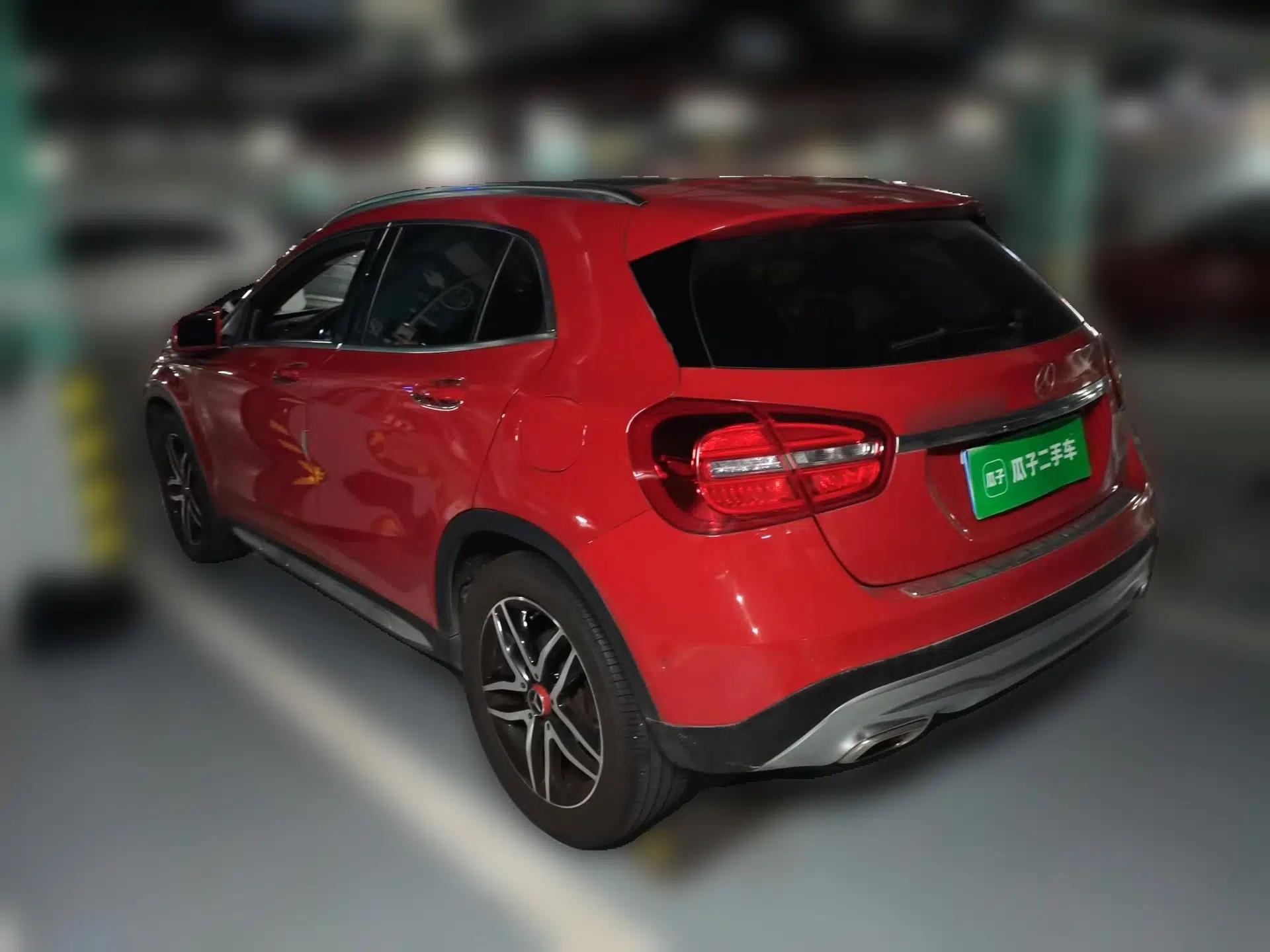 Mercedes-Benz GLA 2015 GLA 200 Fashion Model — миниатюра 4