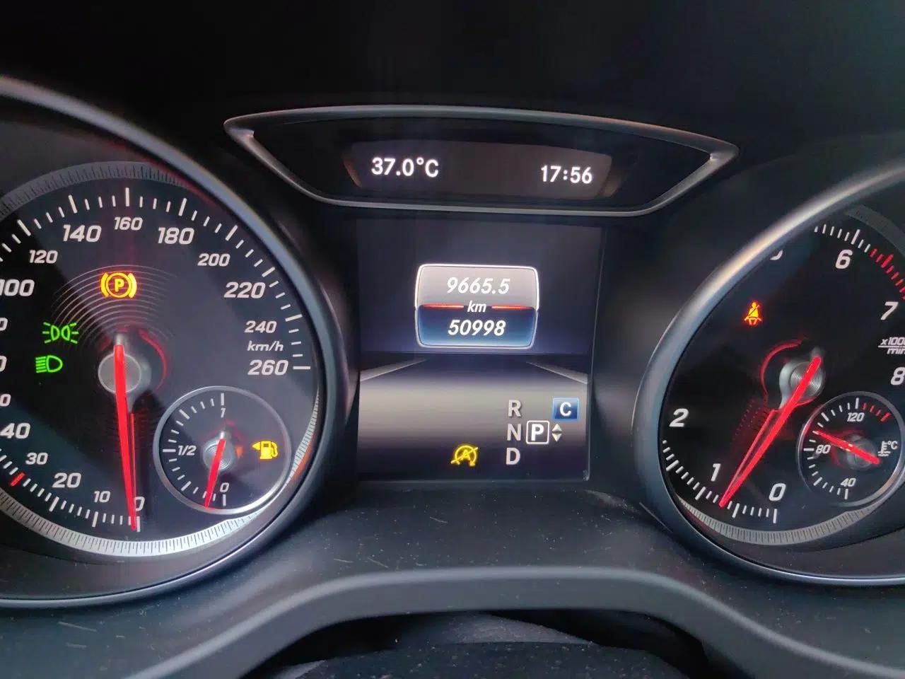 Mercedes-Benz GLA 2018 GLA 220 4MATIC Sport Edition — миниатюра 12