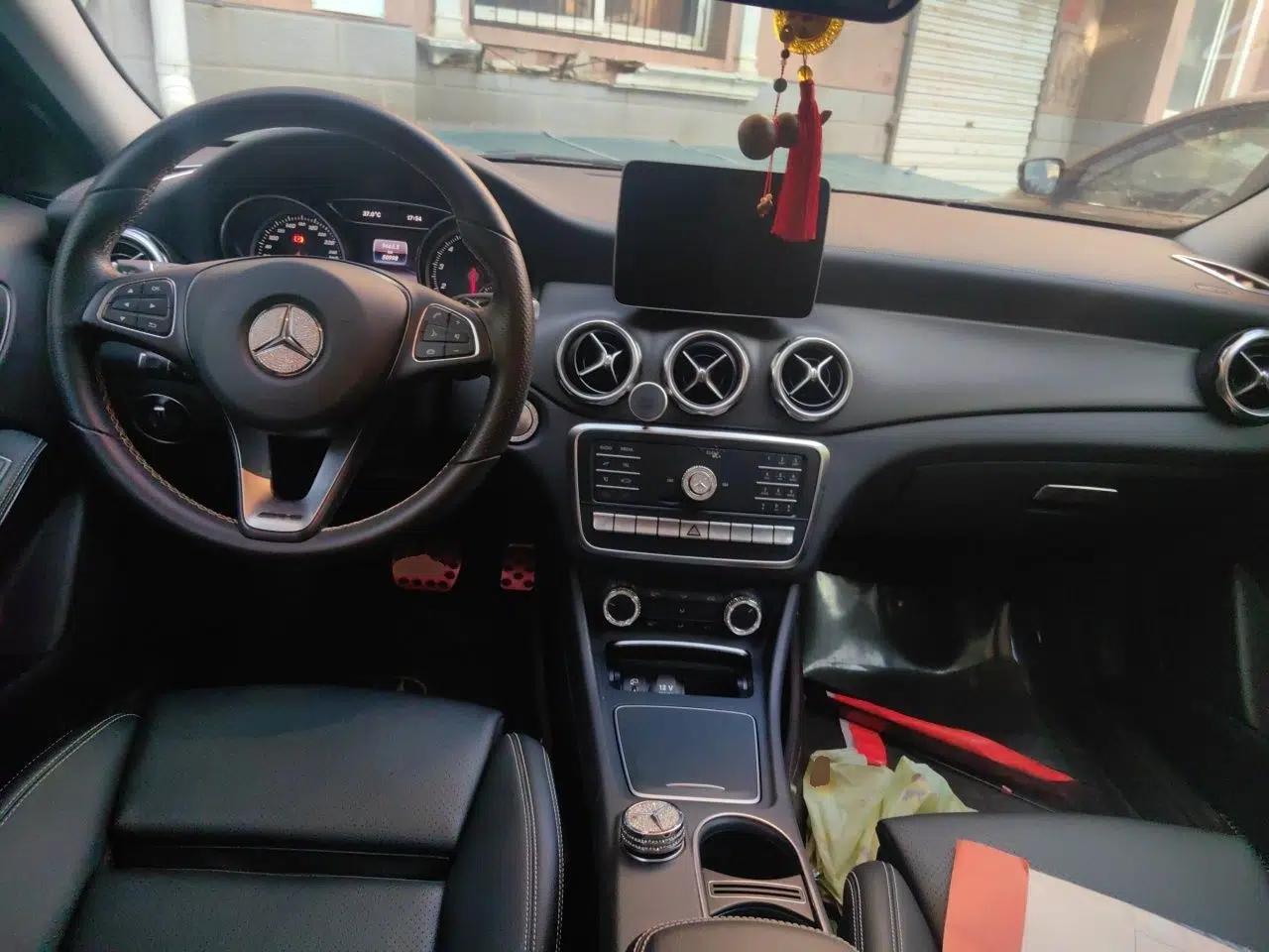 Mercedes-Benz GLA 2018 GLA 220 4MATIC Sport Edition — миниатюра 9