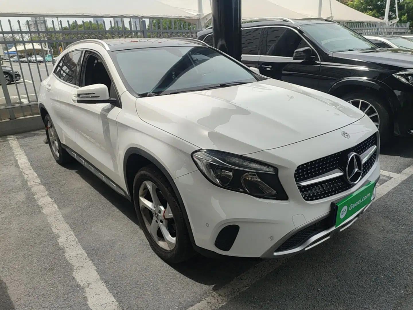 Mercedes-Benz GLA 2018 GLA 200 Sport Edition — миниатюра 3
