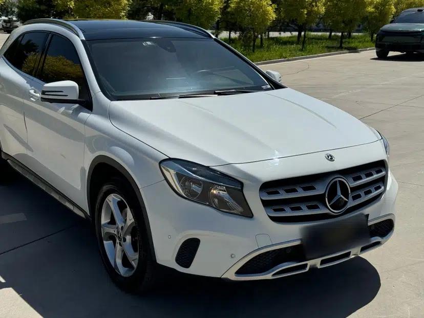 Mercedes-Benz GLA 2017 GLA 200 Sport Edition — миниатюра 4