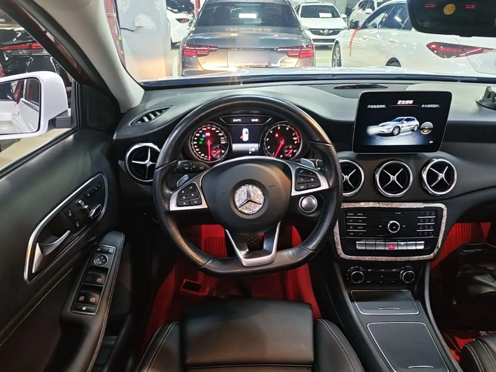 Mercedes-Benz GLA 2019 GLA 200 Dynamic Edition — миниатюра 13