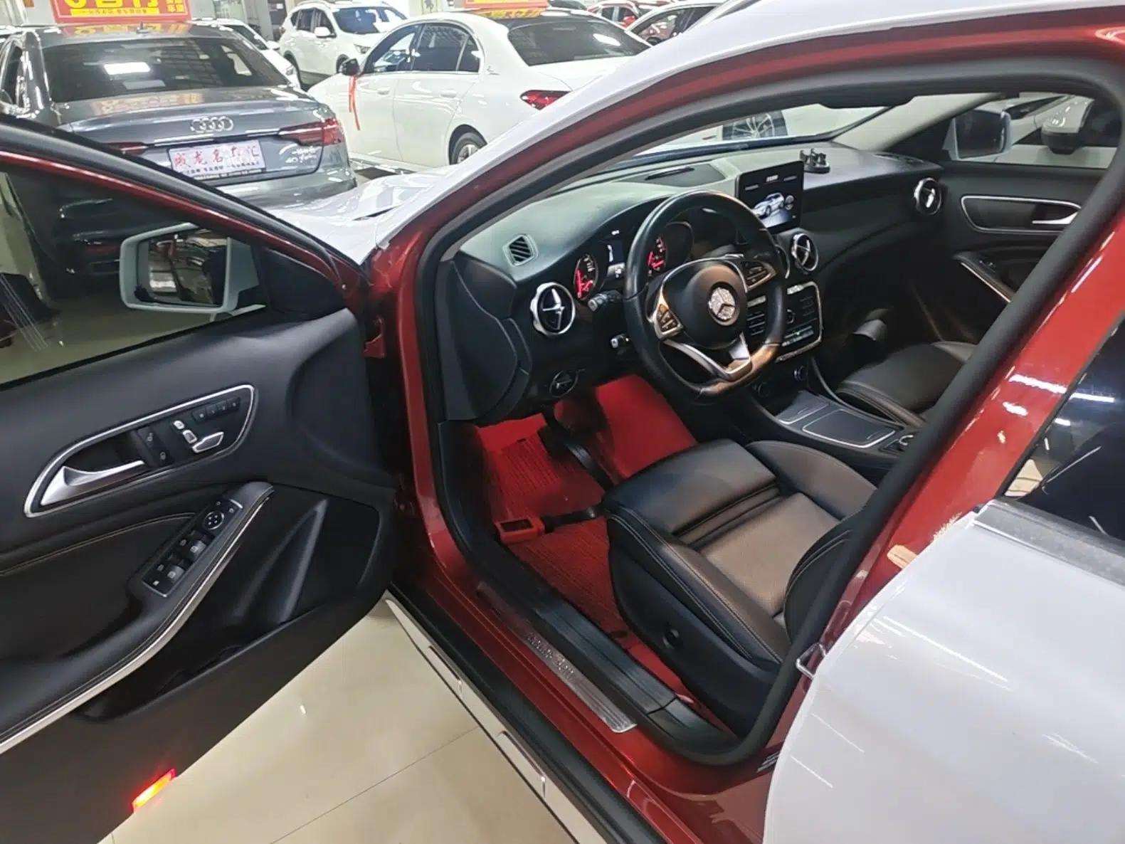 Mercedes-Benz GLA 2019 GLA 200 Dynamic Edition — миниатюра 18