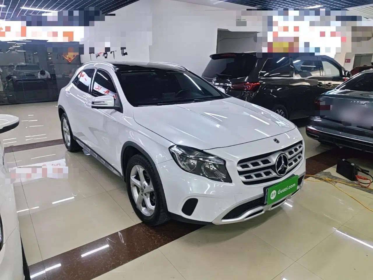 Mercedes-Benz GLA 2019 GLA 200 Dynamic Edition — миниатюра 3