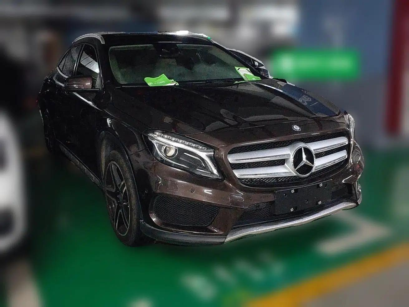 Mercedes-Benz GLA 2016 GLA 200 Fashion Model — миниатюра 3