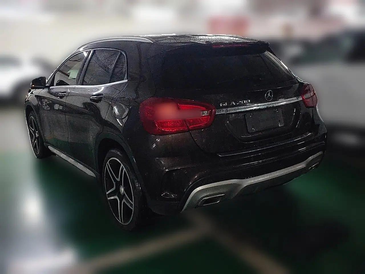 Mercedes-Benz GLA 2016 GLA 200 Fashion Model — миниатюра 4