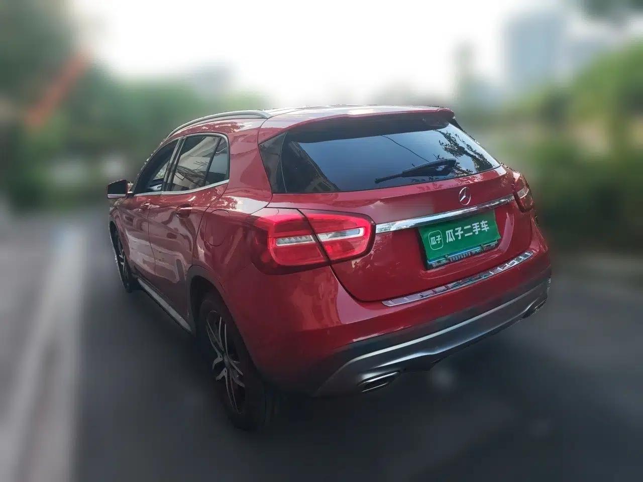 Mercedes-Benz GLA 2016 GLA 200 Fashion Model — миниатюра 4