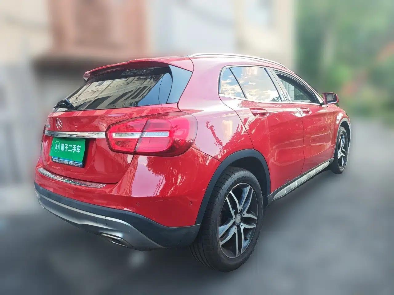 Mercedes-Benz GLA 2016 GLA 200 Fashion Model — миниатюра 6