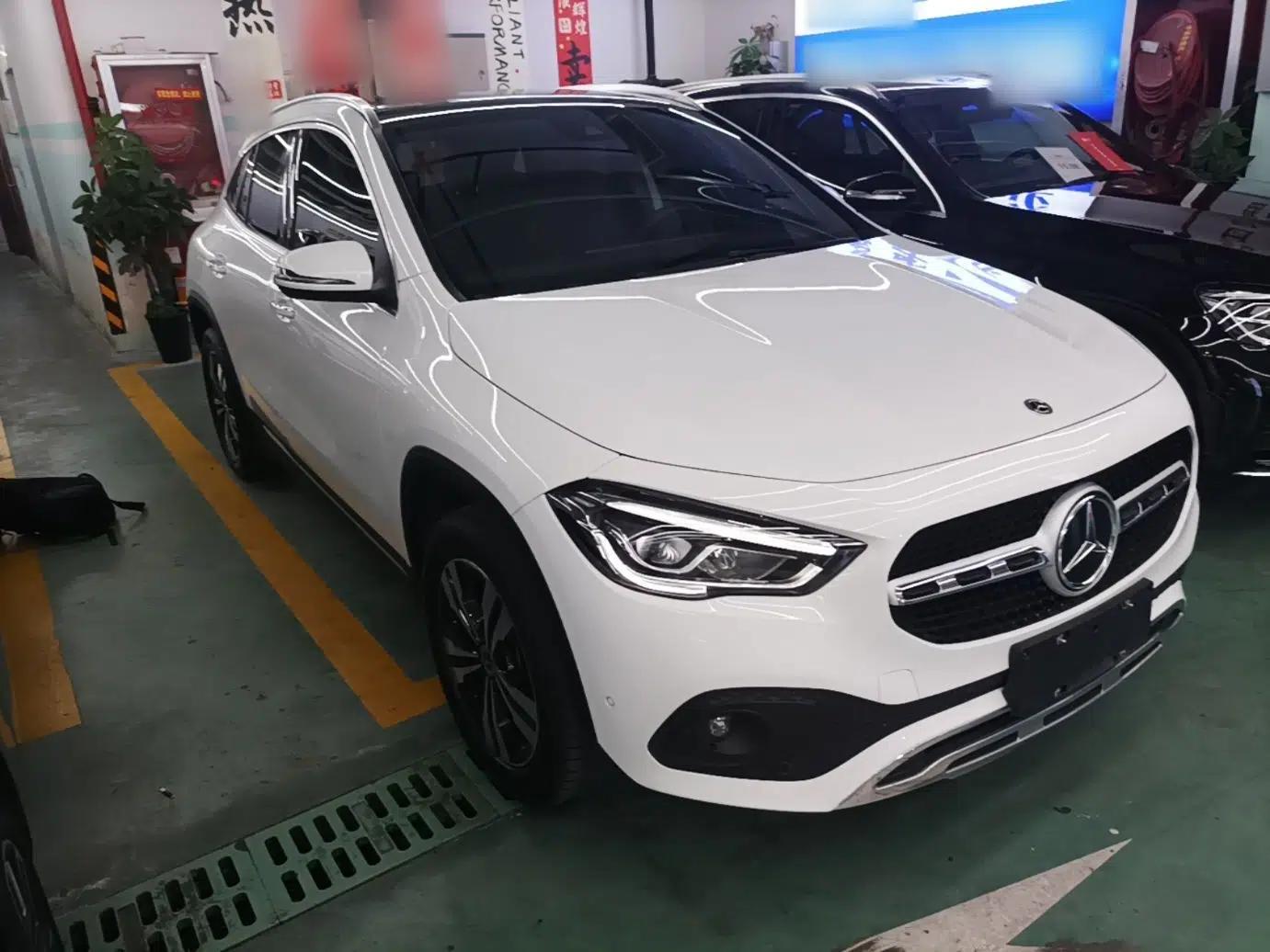 Mercedes-Benz GLA 2022 Facelifted GLA 200 — миниатюра 3