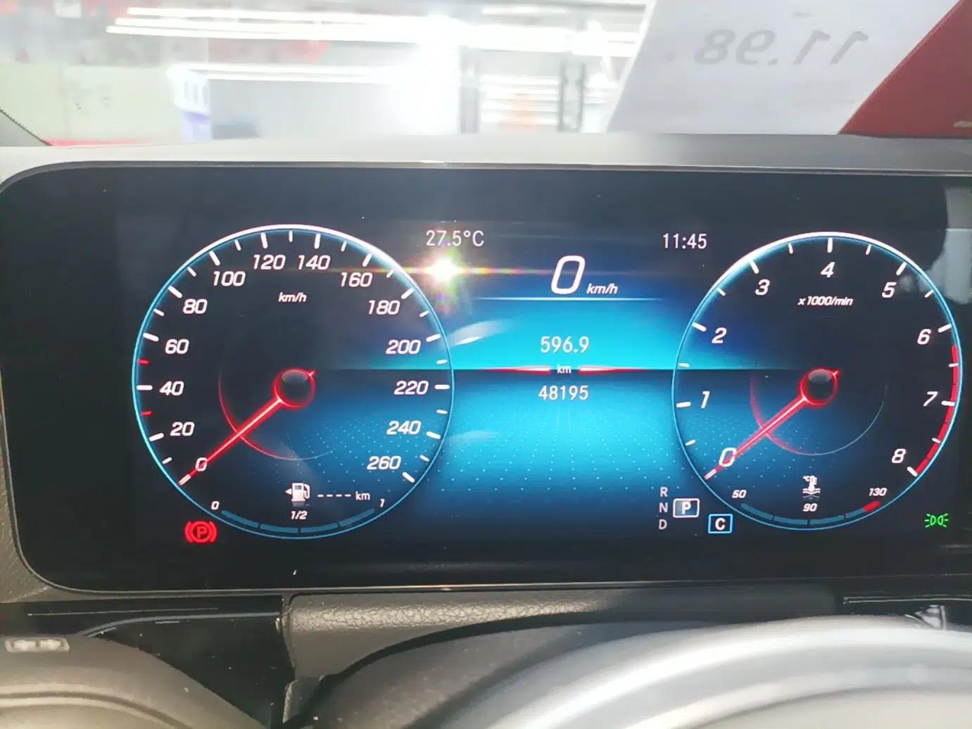 Mercedes-Benz GLA 2022 Facelifted GLA 200 — миниатюра 24