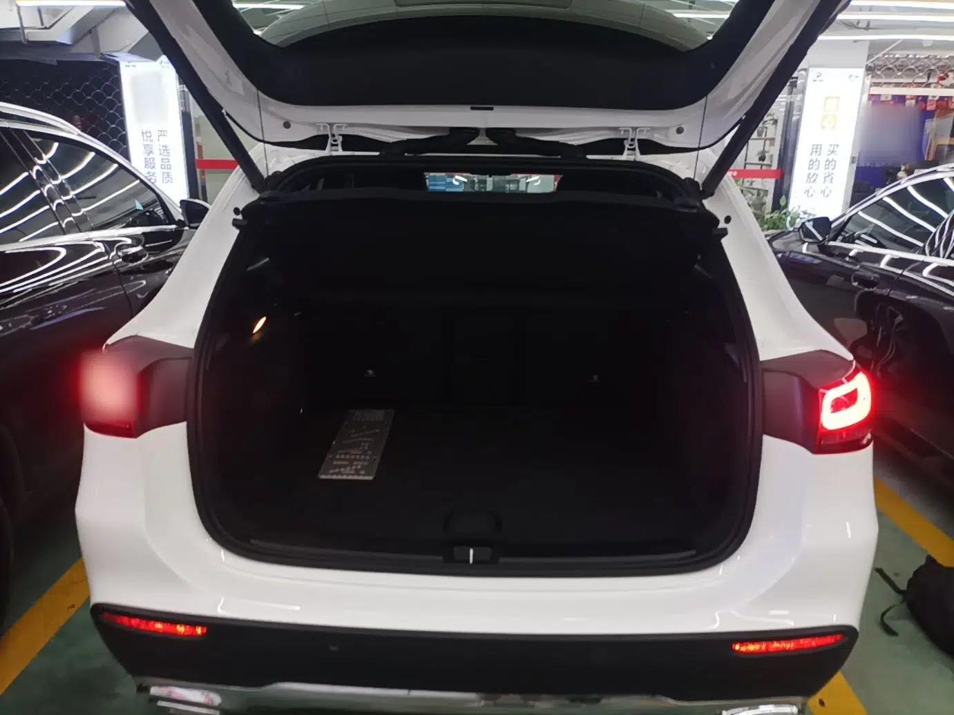 Mercedes-Benz GLA 2022 Facelifted GLA 200 — миниатюра 32