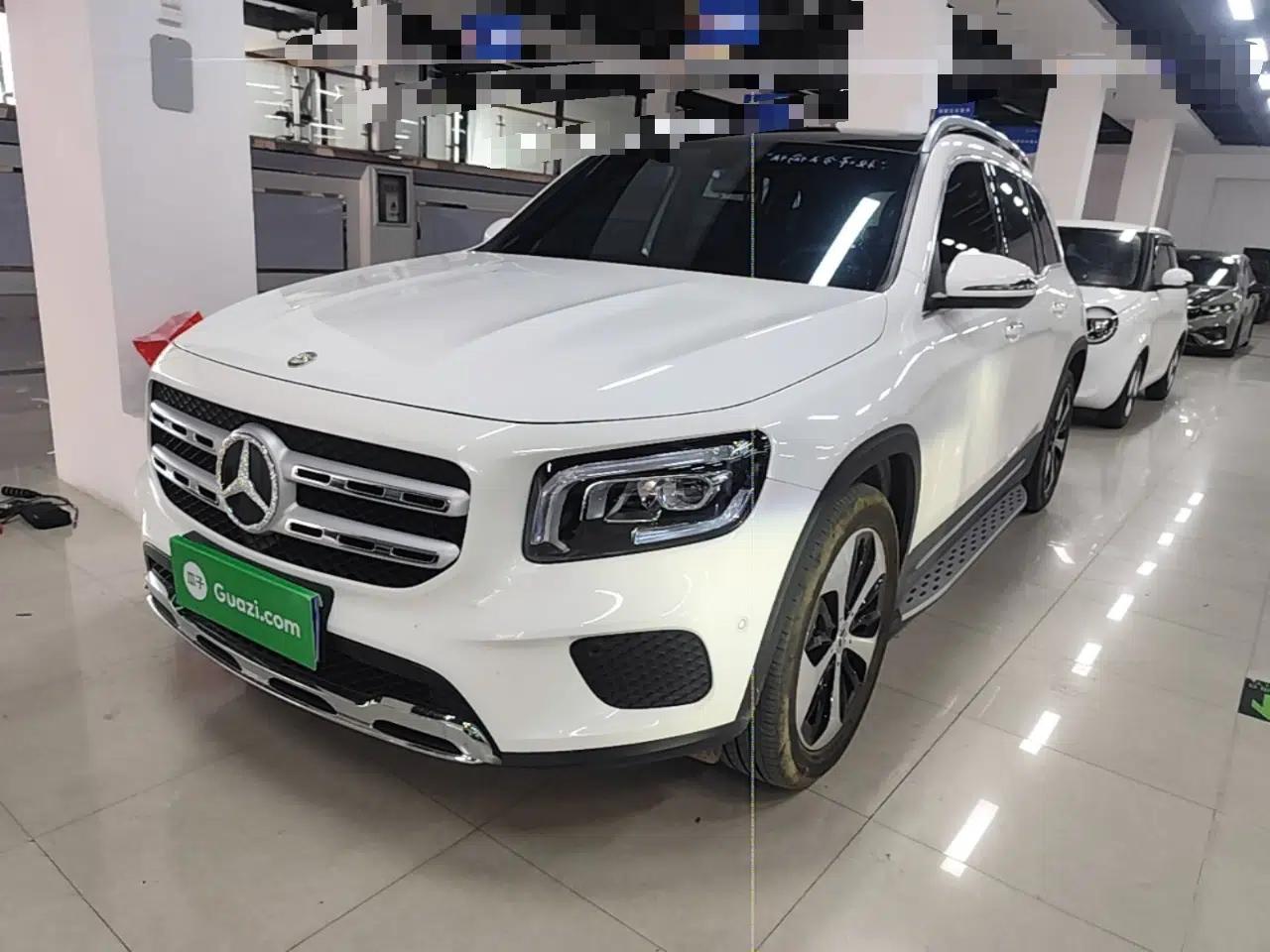Mercedes-Benz GLB 2022 GLB 220 Fashion Model — миниатюра 1