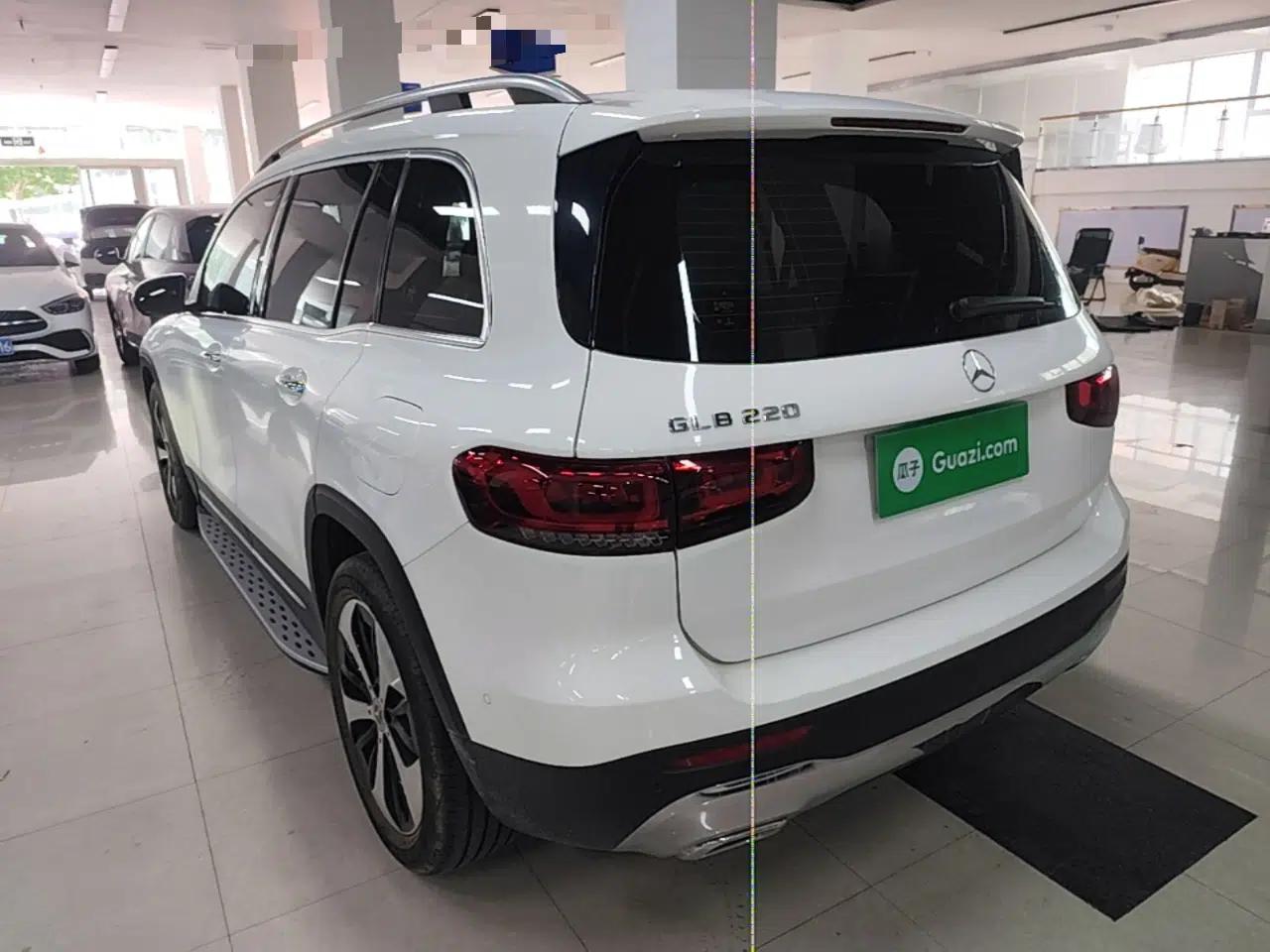 Mercedes-Benz GLB 2022 GLB 220 Fashion Model — миниатюра 13