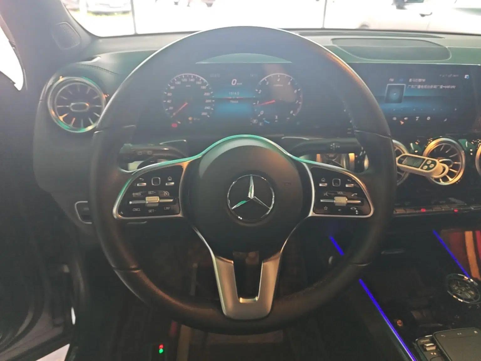 Mercedes-Benz GLB 2021 GLB 200 Dynamic Edition — миниатюра 18