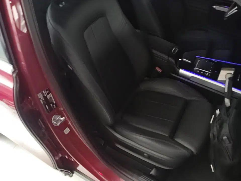 Mercedes-Benz GLB 2021 GLB 200 Fashion Model — миниатюра 24