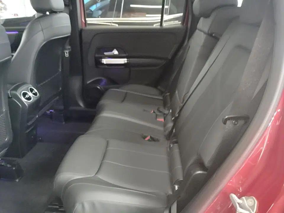 Mercedes-Benz GLB 2021 GLB 200 Fashion Model — миниатюра 25