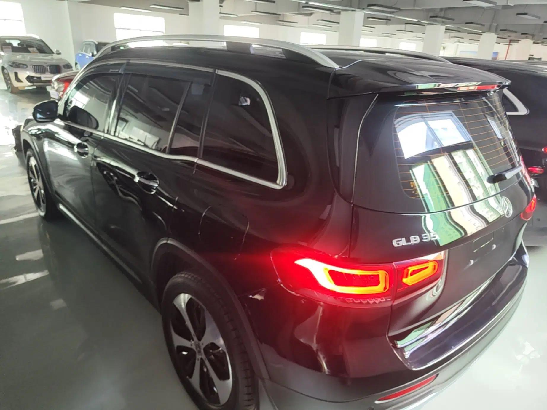 Mercedes-Benz GLB 2022 GLB 200 Stylish Edition — миниатюра 4