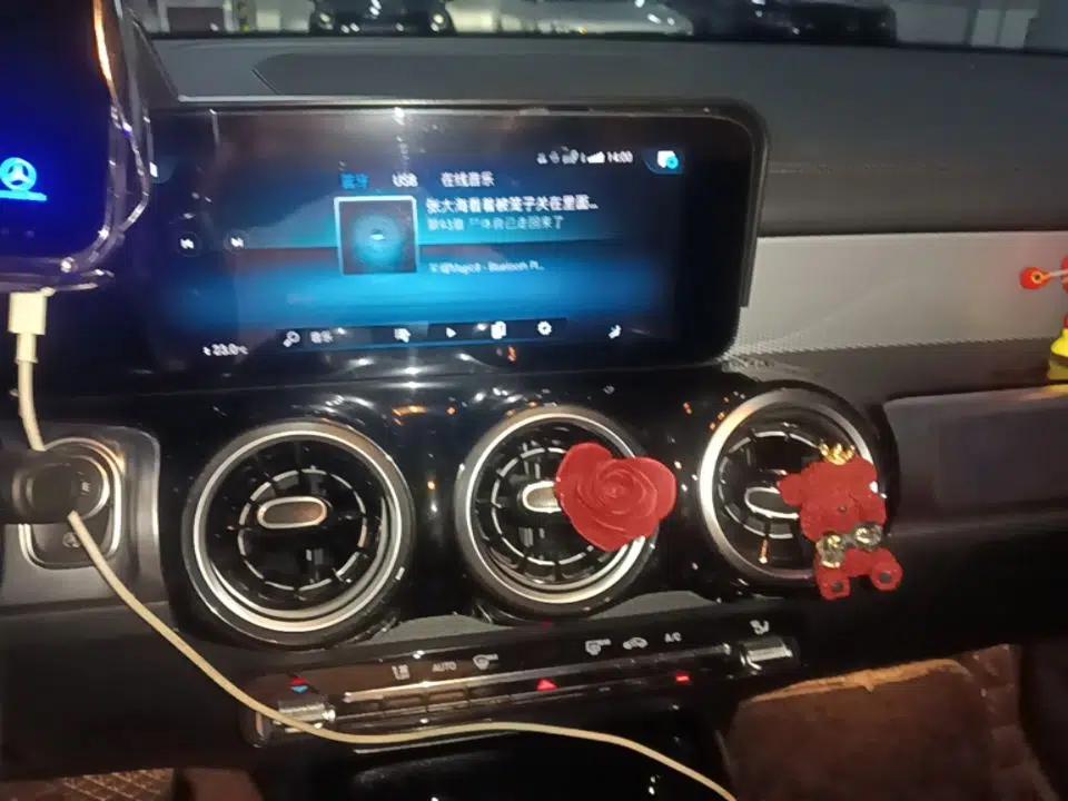 Mercedes-Benz GLB 2023 GLB 200 Dynamic Edition — миниатюра 15