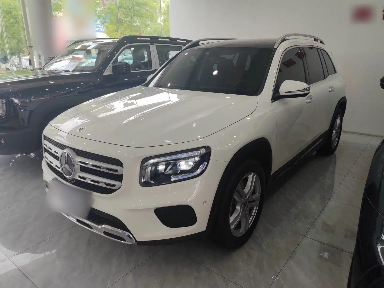 Mercedes-Benz GLB 2023 GLB 200 Dynamic Edition — миниатюра 1