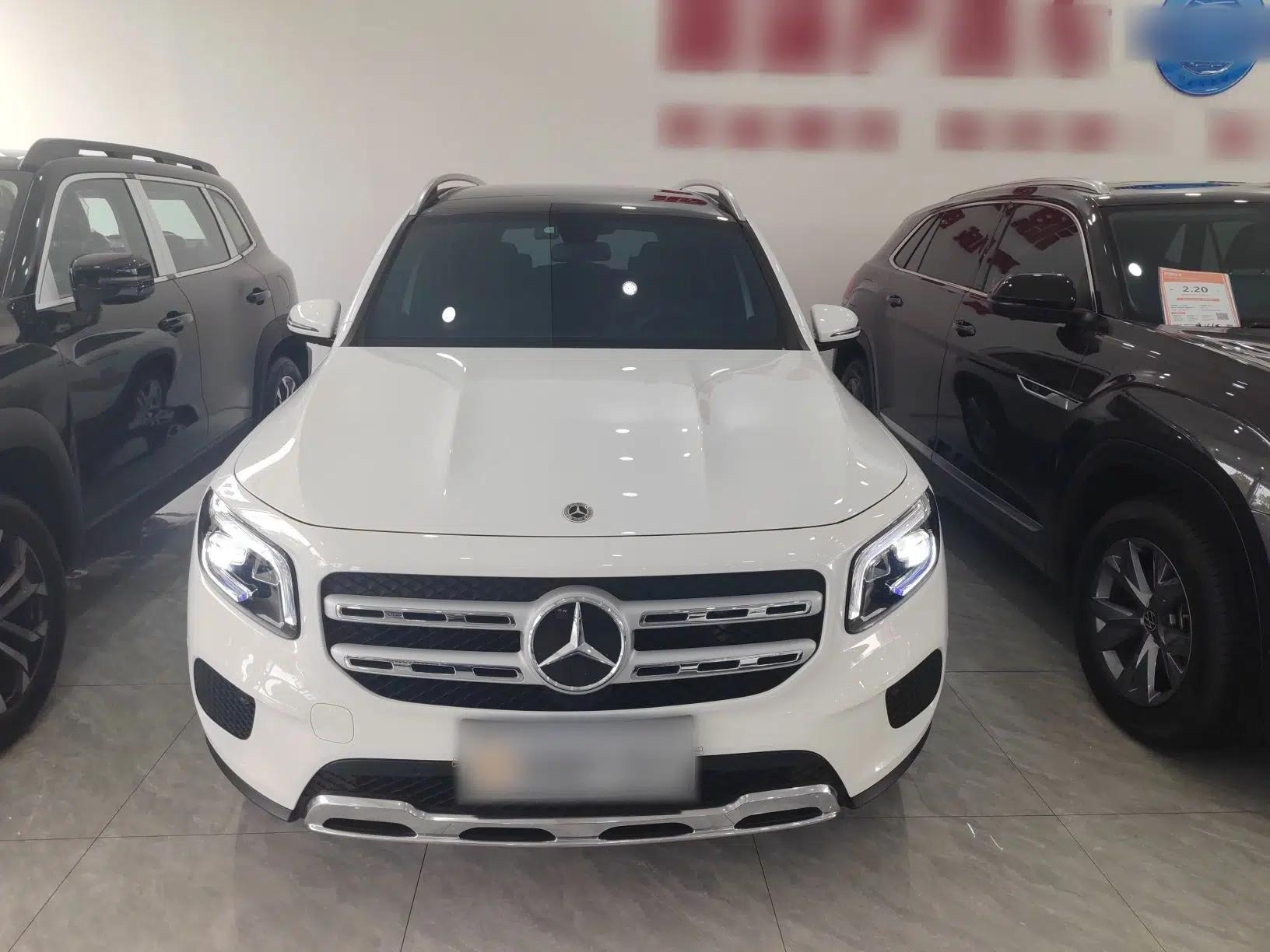 Mercedes-Benz GLB 2023 GLB 200 Dynamic Edition — миниатюра 2