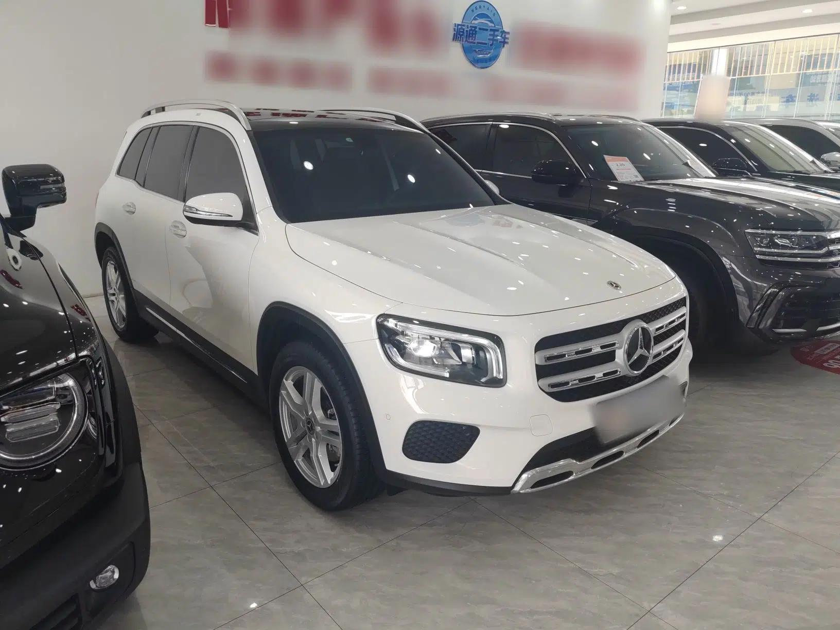 Mercedes-Benz GLB 2023 GLB 200 Dynamic Edition — миниатюра 4