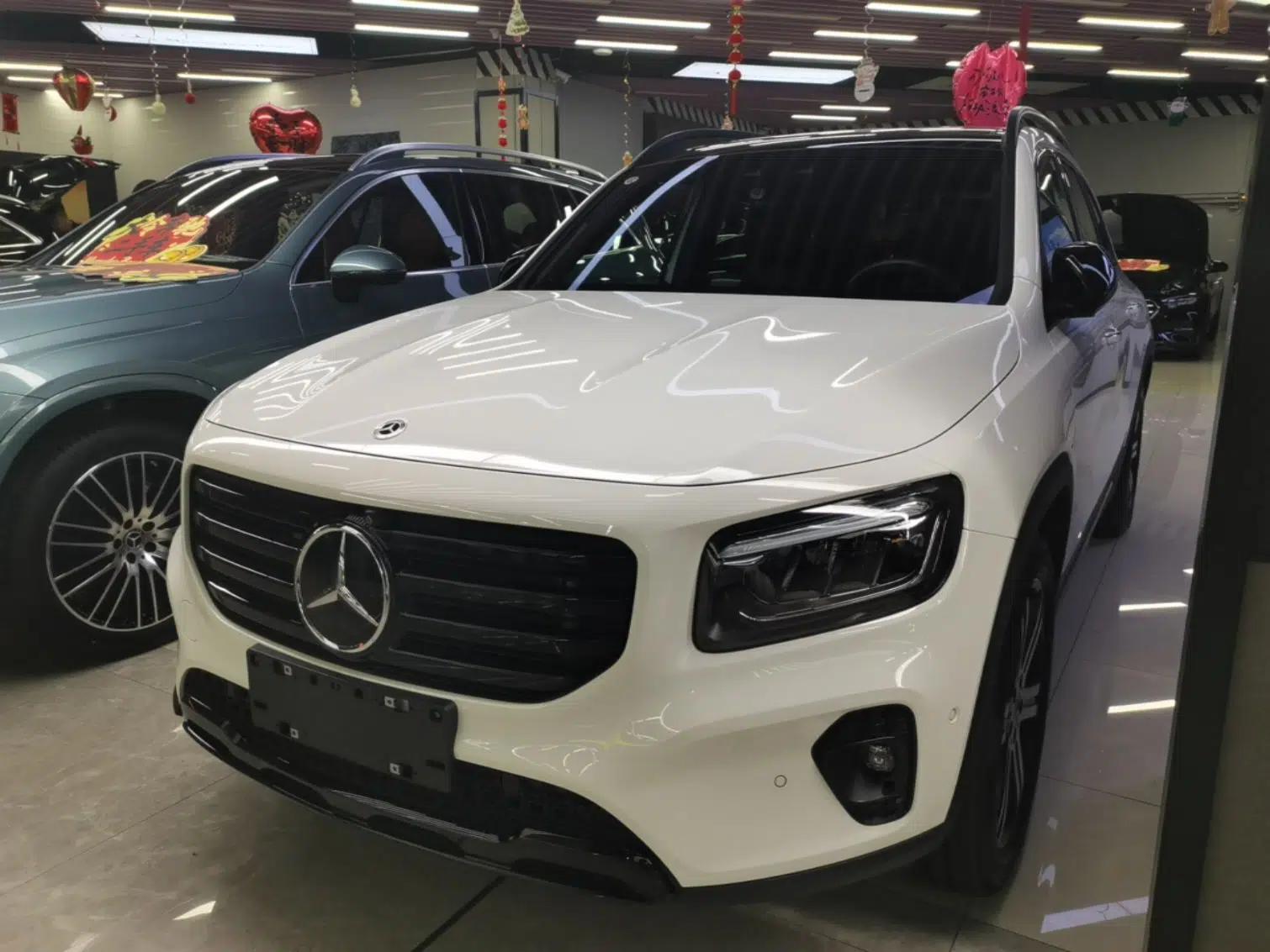 Mercedes-Benz GLB 2024 GLB 220 4MATIC — миниатюра 1