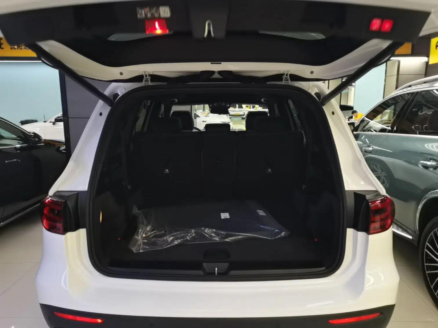 Mercedes-Benz GLB 2024 GLB 220 4MATIC — миниатюра 22