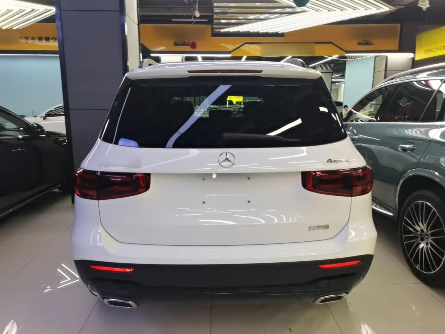 Mercedes-Benz GLB 2024 GLB 220 4MATIC — миниатюра 5