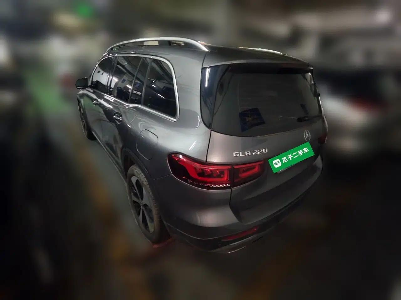 Mercedes-Benz GLB 2023 GLB 220 Fashion Model — миниатюра 4
